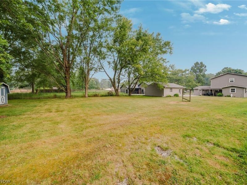33721 Henwell Road, Columbia Station, OH 44028 Photo 34