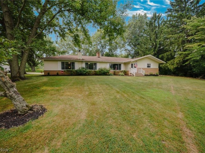 5824 Hartneck Road, Valley City, OH 44280 Photo 2