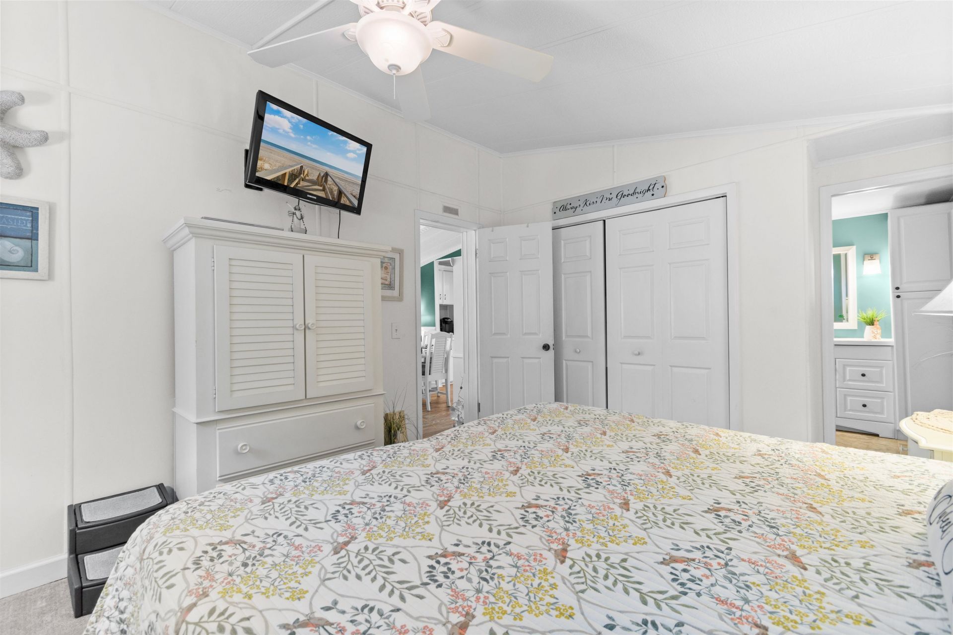 1812 East Lake Dr.  Photo 16