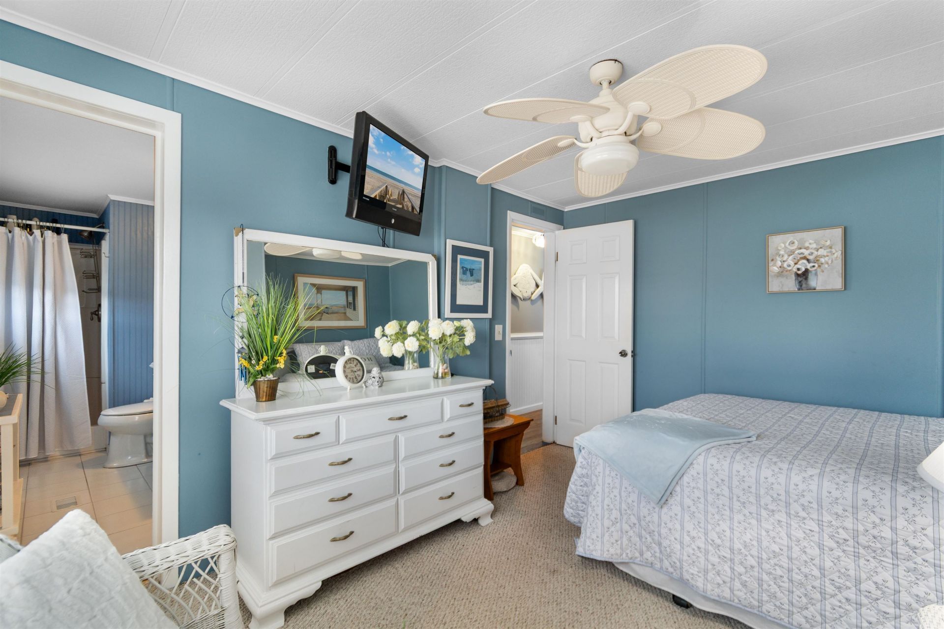 1812 East Lake Dr.  Photo 22