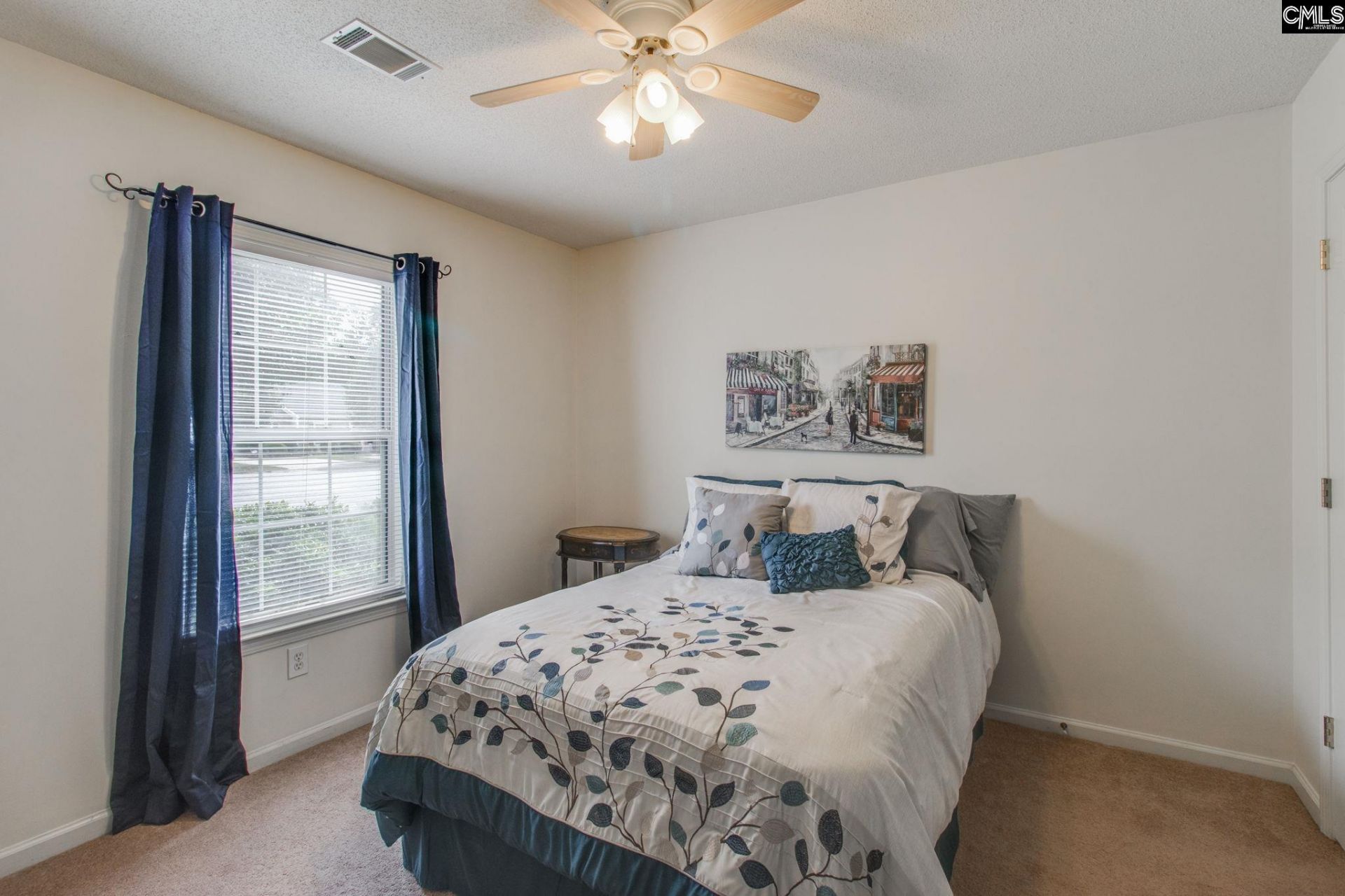 145 Thorn Tree Lane Photo 13