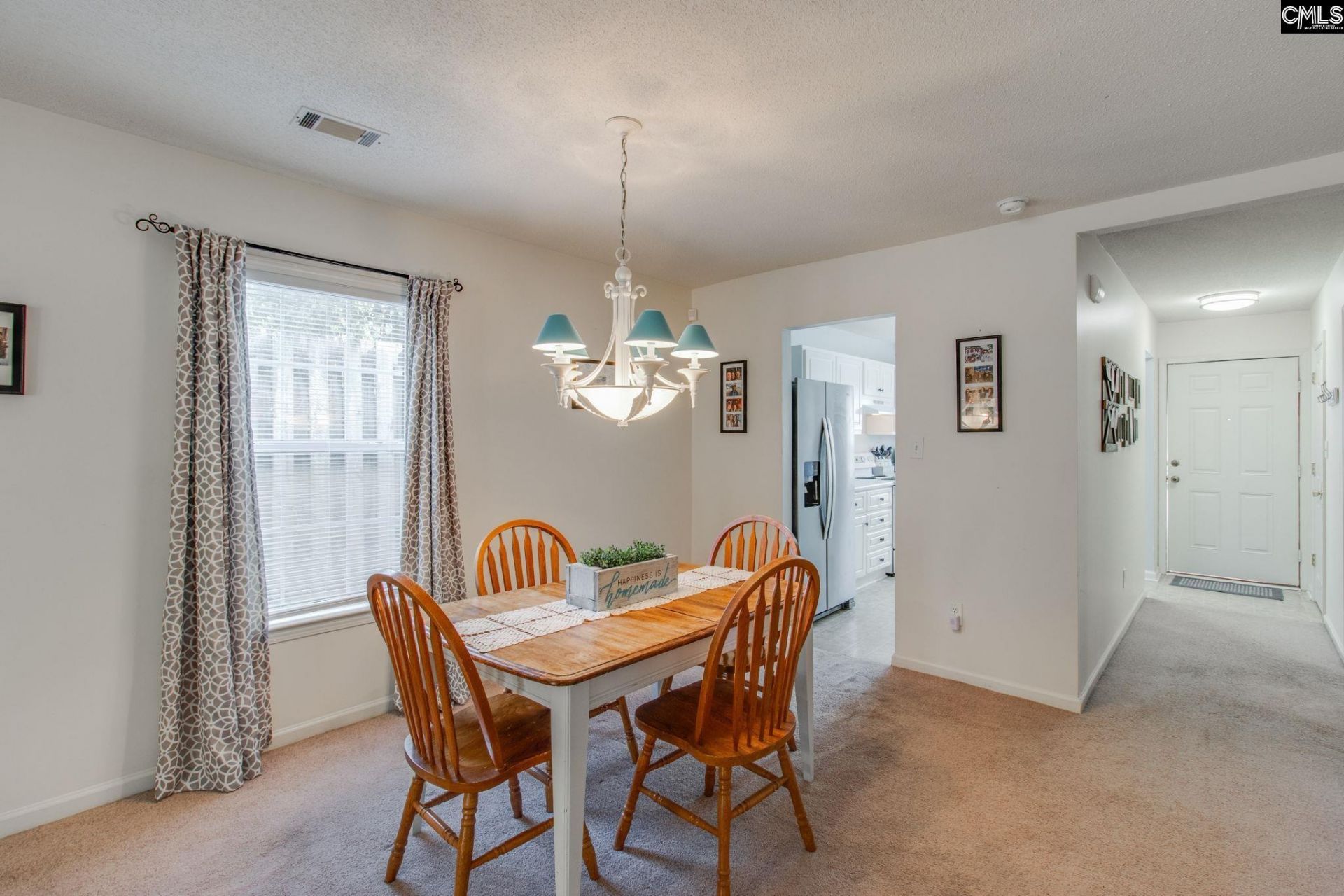 145 Thorn Tree Lane Photo 4