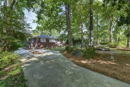 1325 Alpine Drive  photo 4