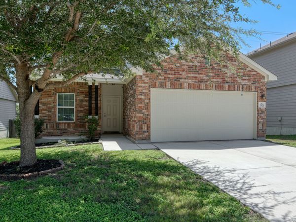 1926 Laurel Pathway, San Antonio, TX 78245