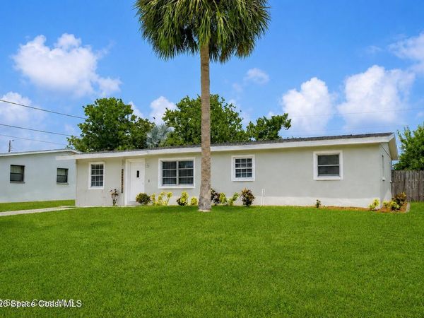 2394 Saint Dunston Lane , Melbourne, FL 32935