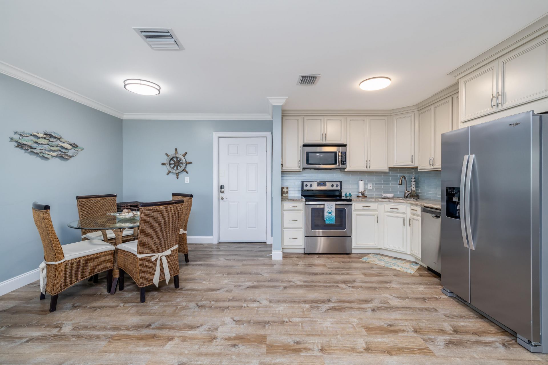 107 Avenue D, Unit APT 208, Marathon, FL 33050 Photo