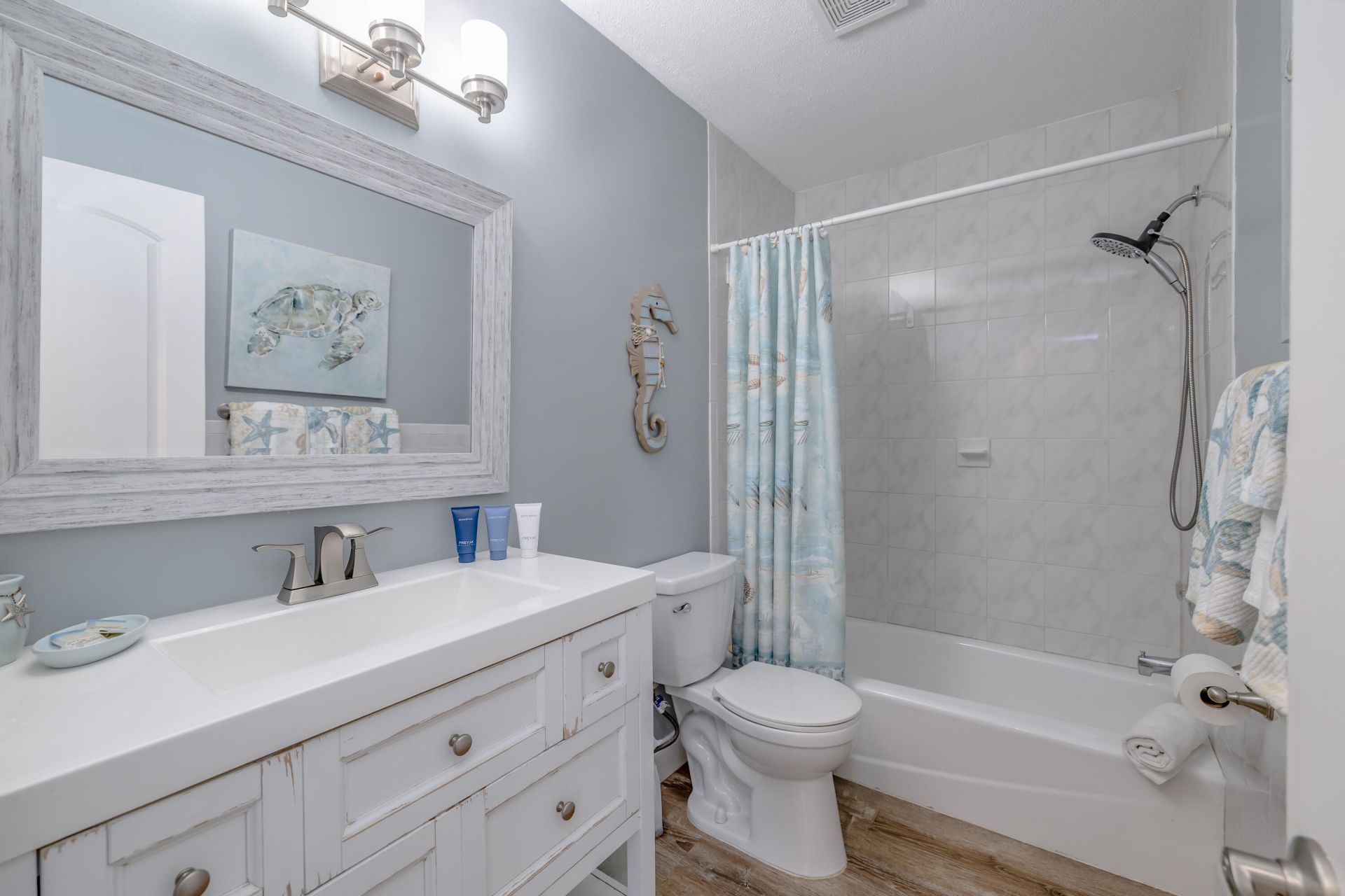 107 Avenue D, Unit APT 208, Marathon, FL 33050 Photo