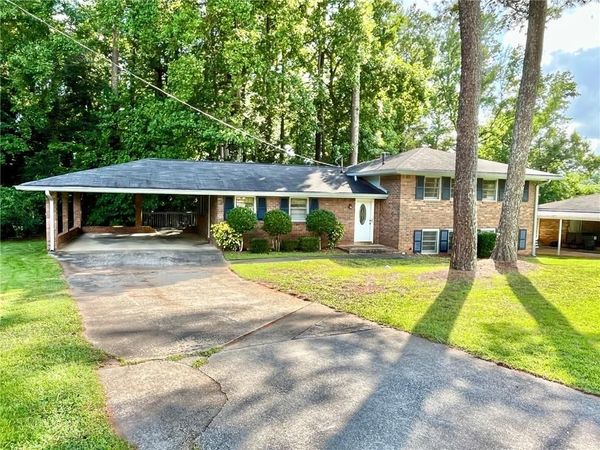 512 Donwood Lane SW, Marietta, GA 30060