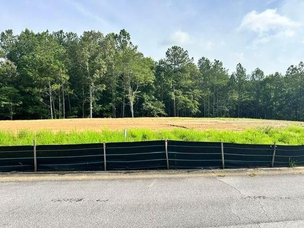 389 Timothy Drive , Dallas, GA 30132