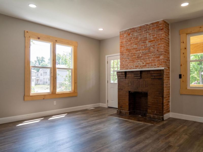 1052 Forest Avenue, Columbus, OH 43206 Photo 12