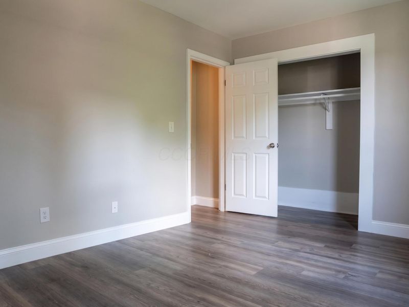 1052 Forest Avenue, Columbus, OH 43206 Photo 21
