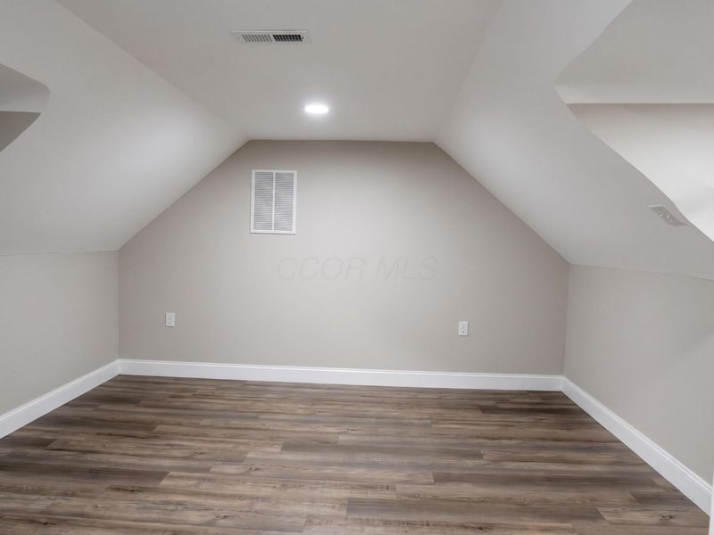 1052 Forest Avenue, Columbus, OH 43206 Photo 38