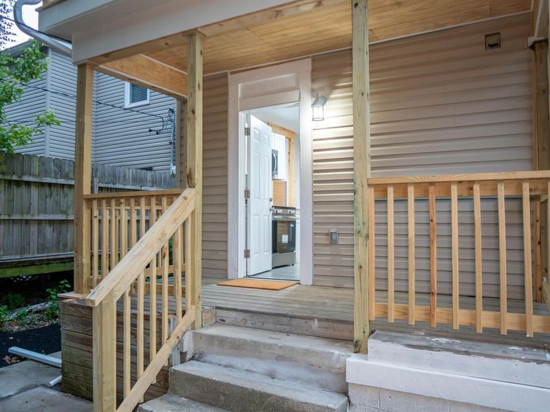 1052 Forest Avenue, Columbus, OH 43206 Photo 7
