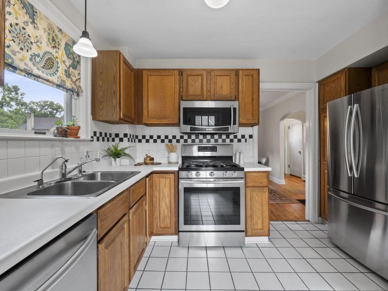 1845 Andover Road, Upper Arlington, OH 43212 Photo 24