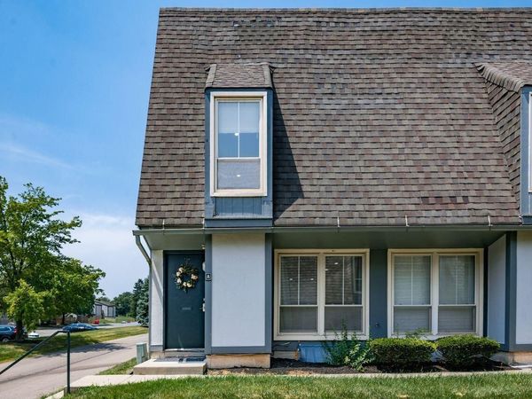 1046 Merrimar Circle N, Unit A, Columbus, OH 43220