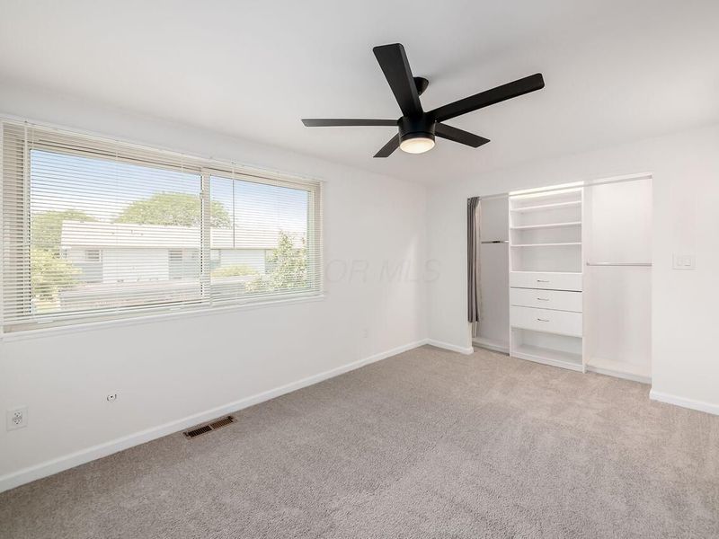 1046 Merrimar Circle N, Unit A, Columbus, OH 43220 Photo 28