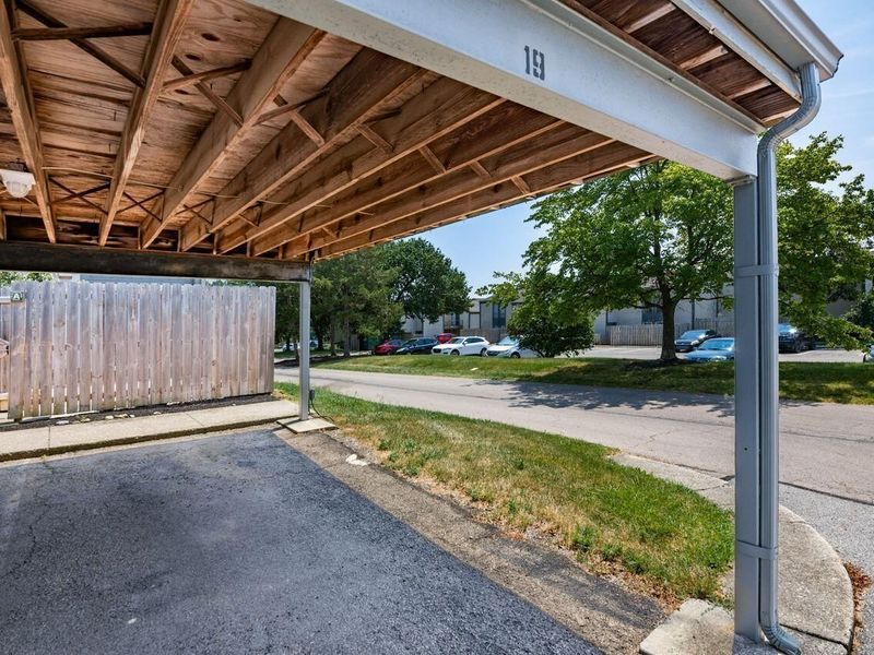 1046 Merrimar Circle N, Unit A, Columbus, OH 43220 Photo 46