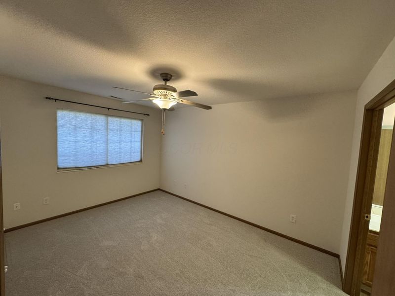 240 Wildwood Court, Heath, OH 43056 Photo 13
