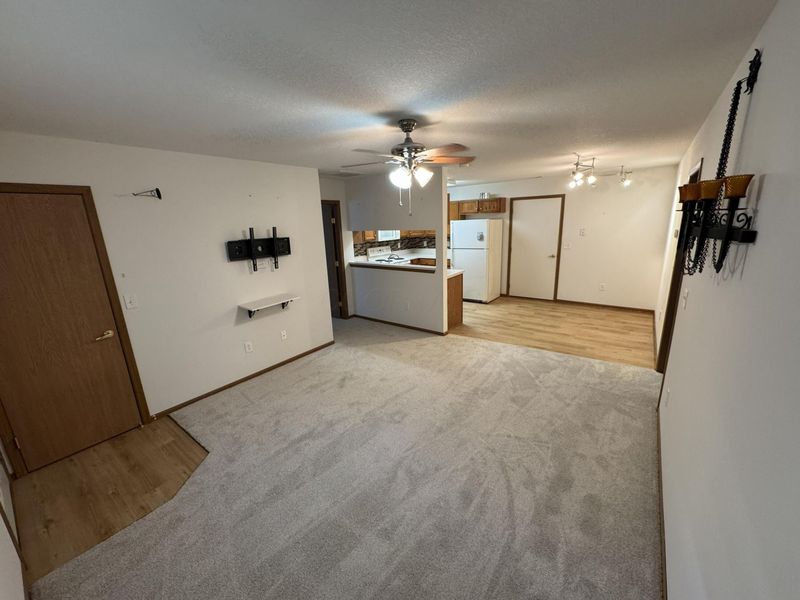 240 Wildwood Court, Heath, OH 43056 Photo 4