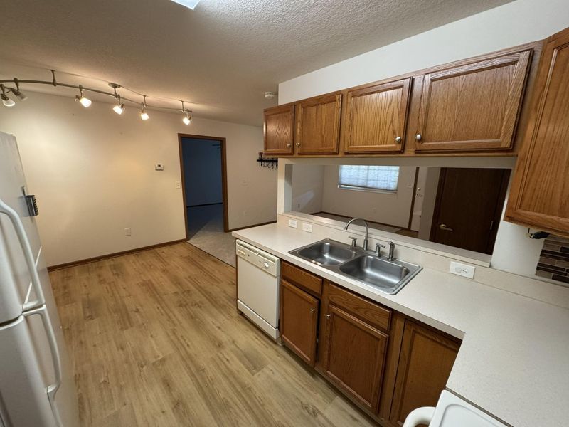 240 Wildwood Court, Heath, OH 43056 Photo 7