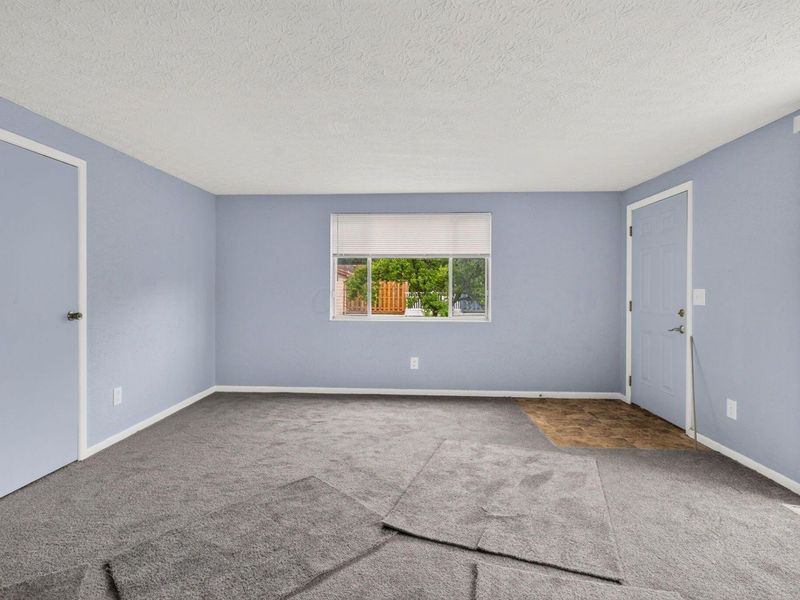 2519 Burgandy Lane, Unit A, Columbus, OH 43232 Photo 14