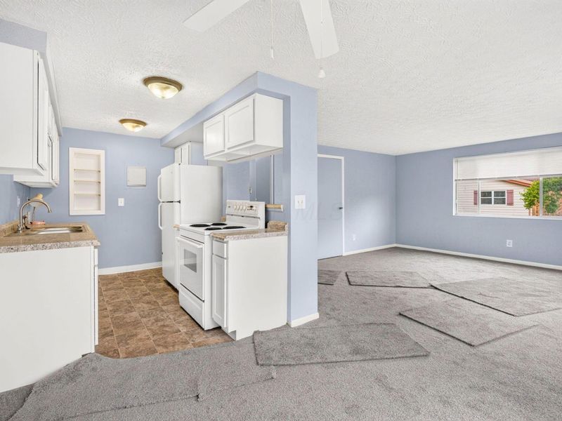 2519 Burgandy Lane, Unit A, Columbus, OH 43232 Photo 23