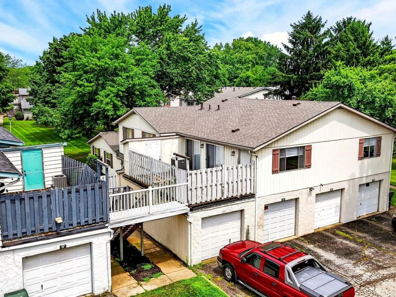 2519 Burgandy Lane, Unit A, Columbus, OH 43232 Photo 6