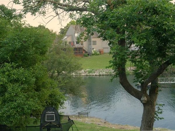 213 NW ASPEN Street, Lee's Summit, MO 64064