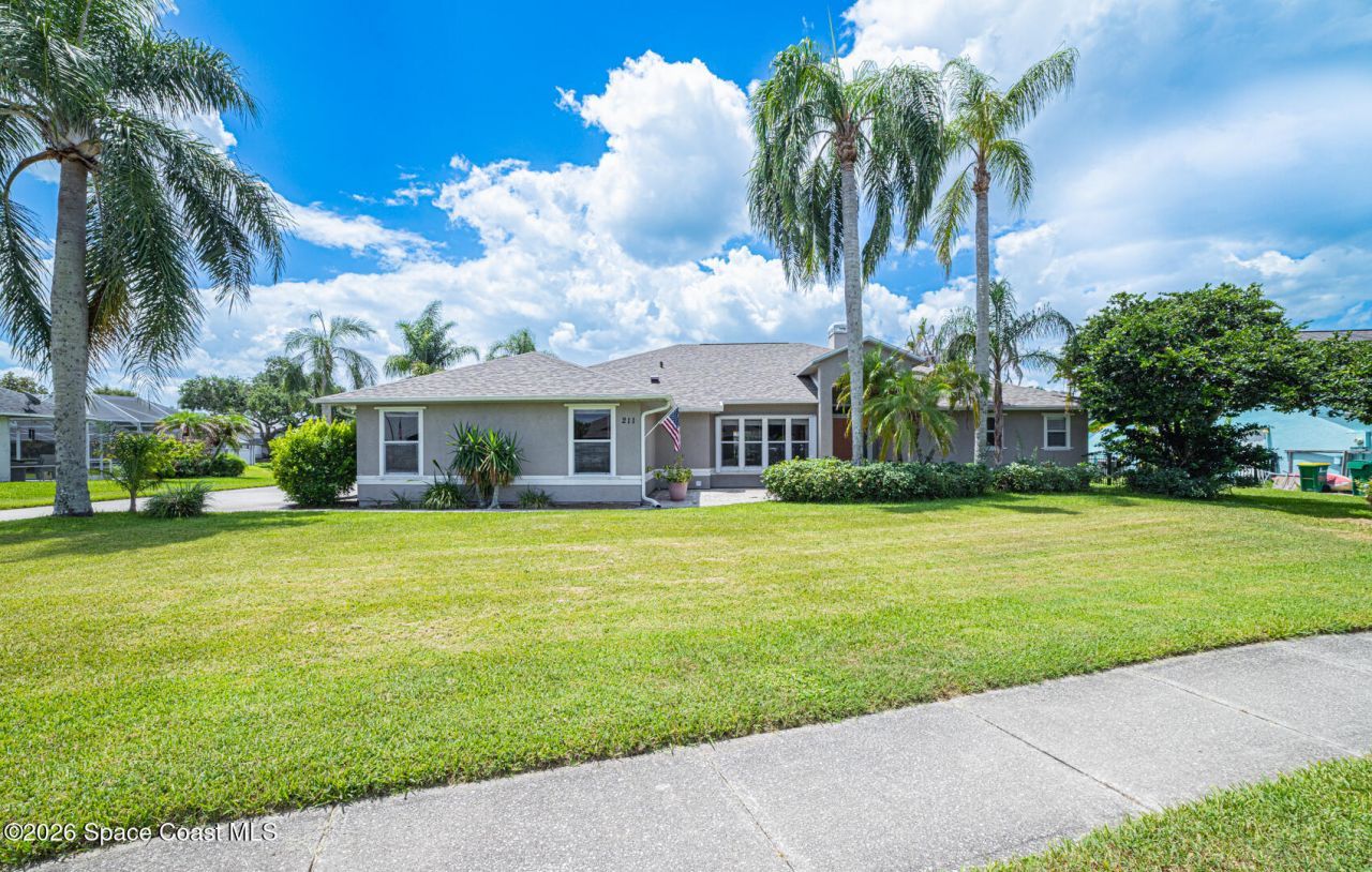 211 Lake Shore Drive , Merritt Island, FL 32953 Photo