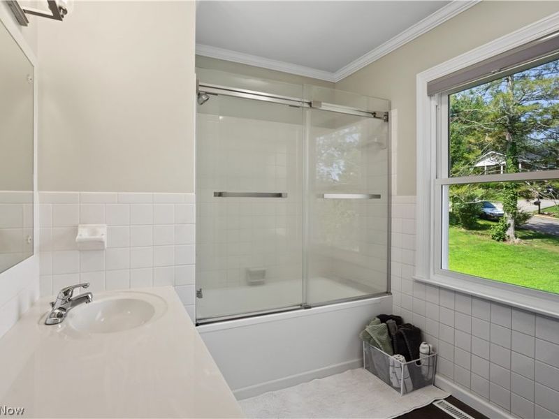 107 Woodcrest Drive, Marietta, OH 45750 Photo 34