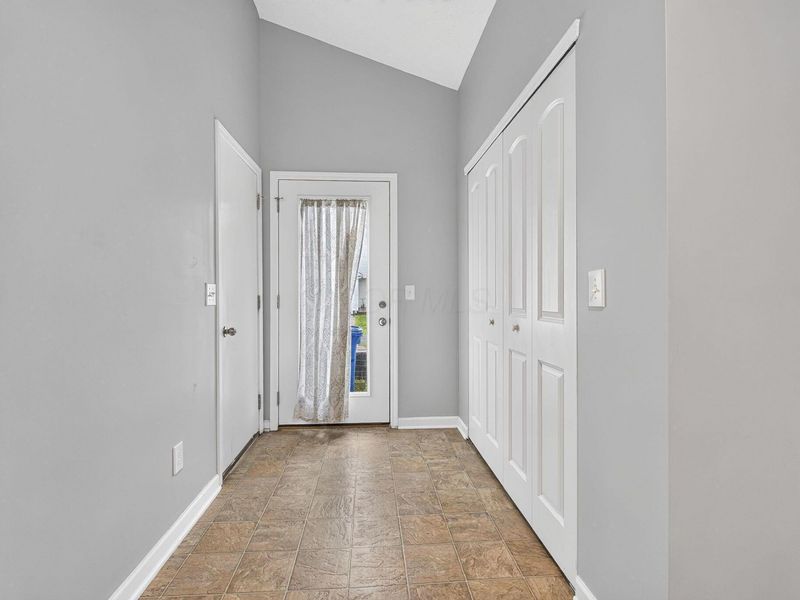 657 Gleaming Drive, Galloway, OH 43119 Photo 17