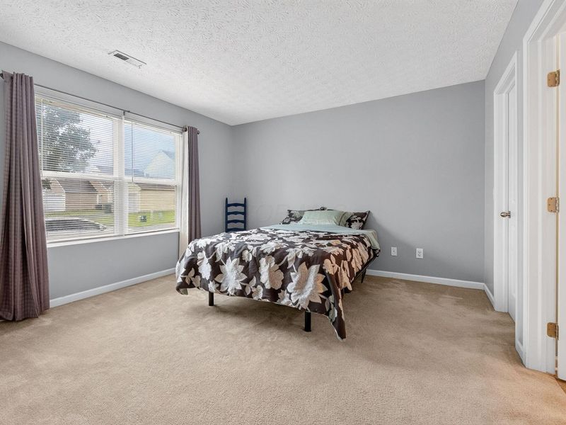 657 Gleaming Drive, Galloway, OH 43119 Photo 18