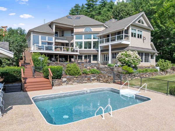 56 Tracy Way, Meredith, NH 03253