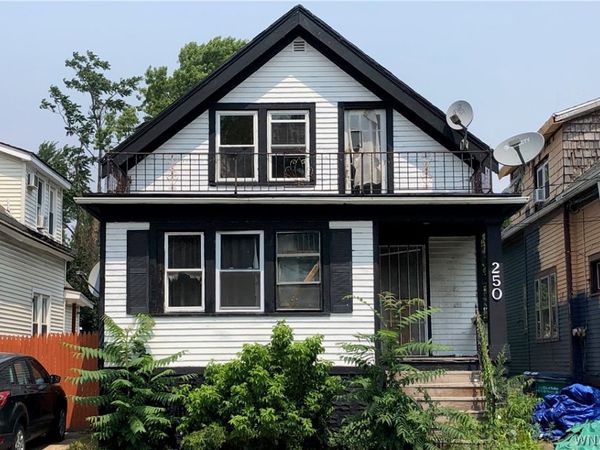 250 Box Avenue , Buffalo, NY 14211