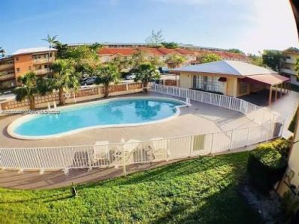 11855 NE 19th Dr , Unit 22, North Miami, FL 33181