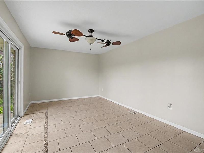 262 Cambridge Drive, Fairborn, OH 45324 Photo 20