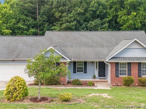 5579 Linkwood Drive, Fayetteville, NC 28311
