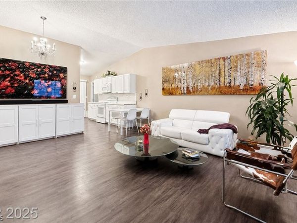 1608 Joshua Tree Court , Las Vegas, NV 89108