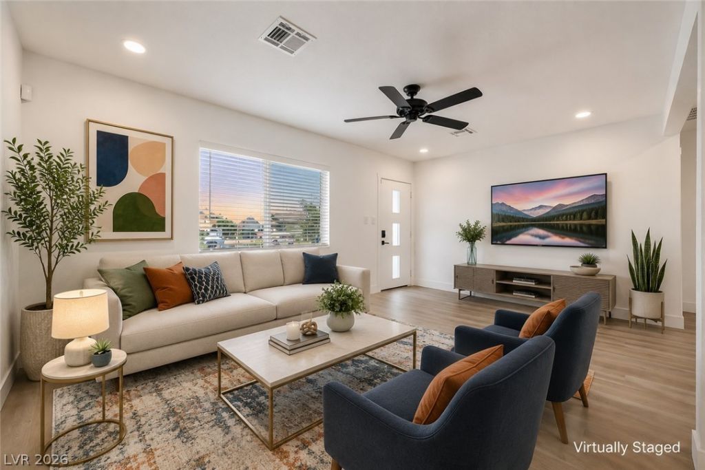 1610 E Ogden Avenue , Las Vegas, NV 89101