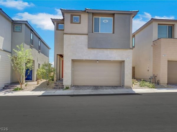 1570 Rock Kestrel Street, Las Vegas, NV 89138