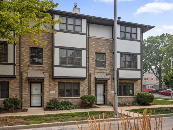 7718 Harvard Street , Forest Park, IL 60130