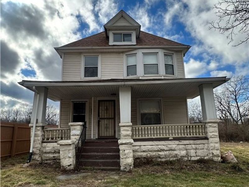 1828 Noble Road, East Cleveland, OH 44112 Photo 1