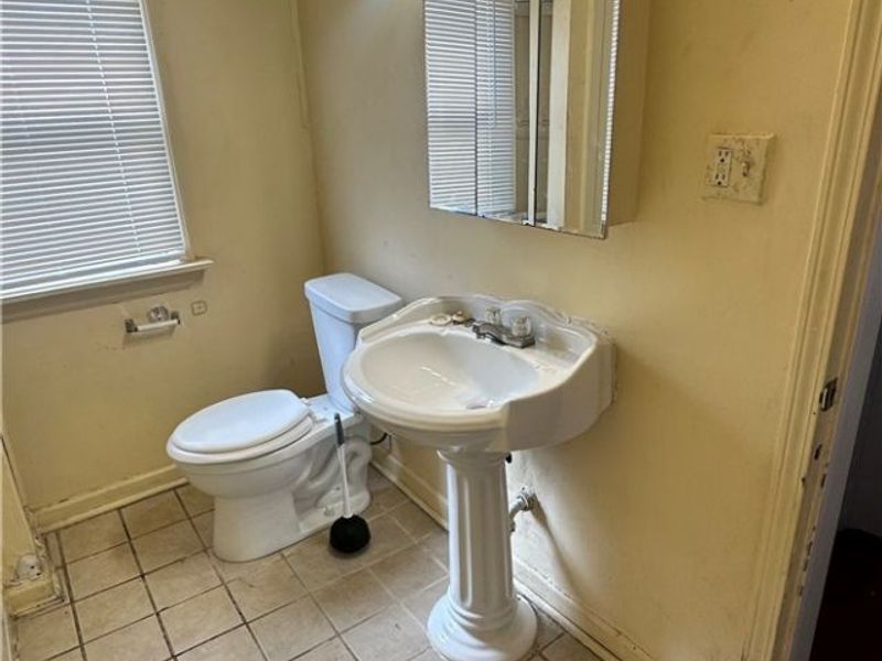 1828 Noble Road, East Cleveland, OH 44112 Photo 22
