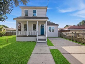 4911 PAUGER Street  New Orleans, LA 70122