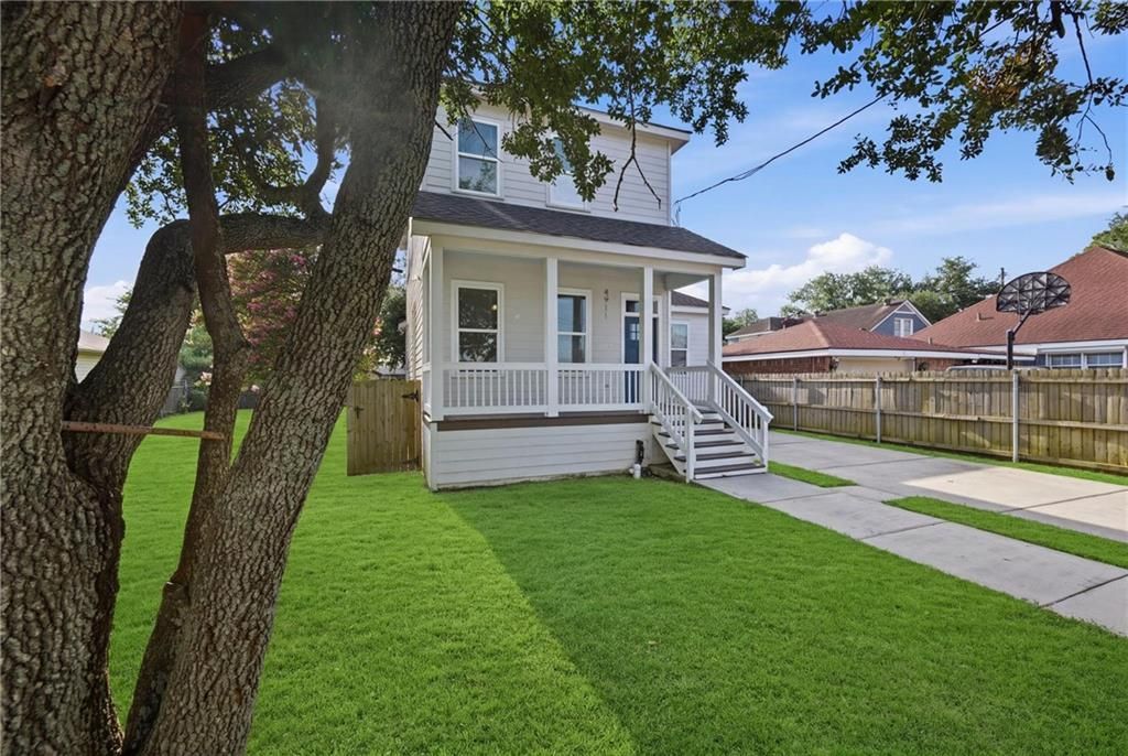 4911 PAUGER Street  New Orleans, LA 70122