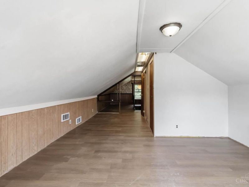 3606 Homelawn Avenue, Cheviot, OH 45211 Photo 22