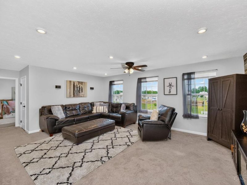 7474 Timber Valley Drive, Franklin Twp, OH 45005 Photo 22