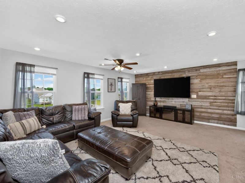 7474 Timber Valley Drive, Franklin Twp, OH 45005 Photo 23