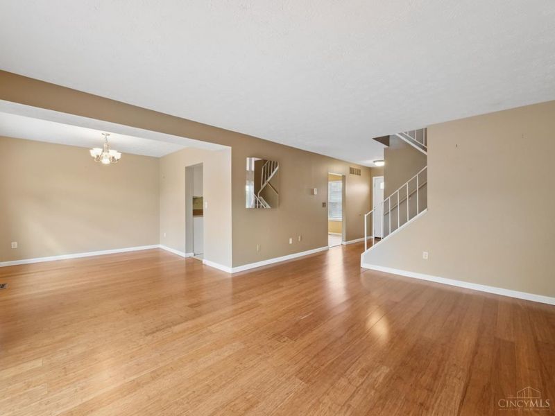 42 Applewood Drive, Fairfield, OH 45014 Photo 3
