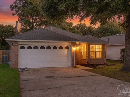 521 Desert Oak Dr Pensacola, FL 32514